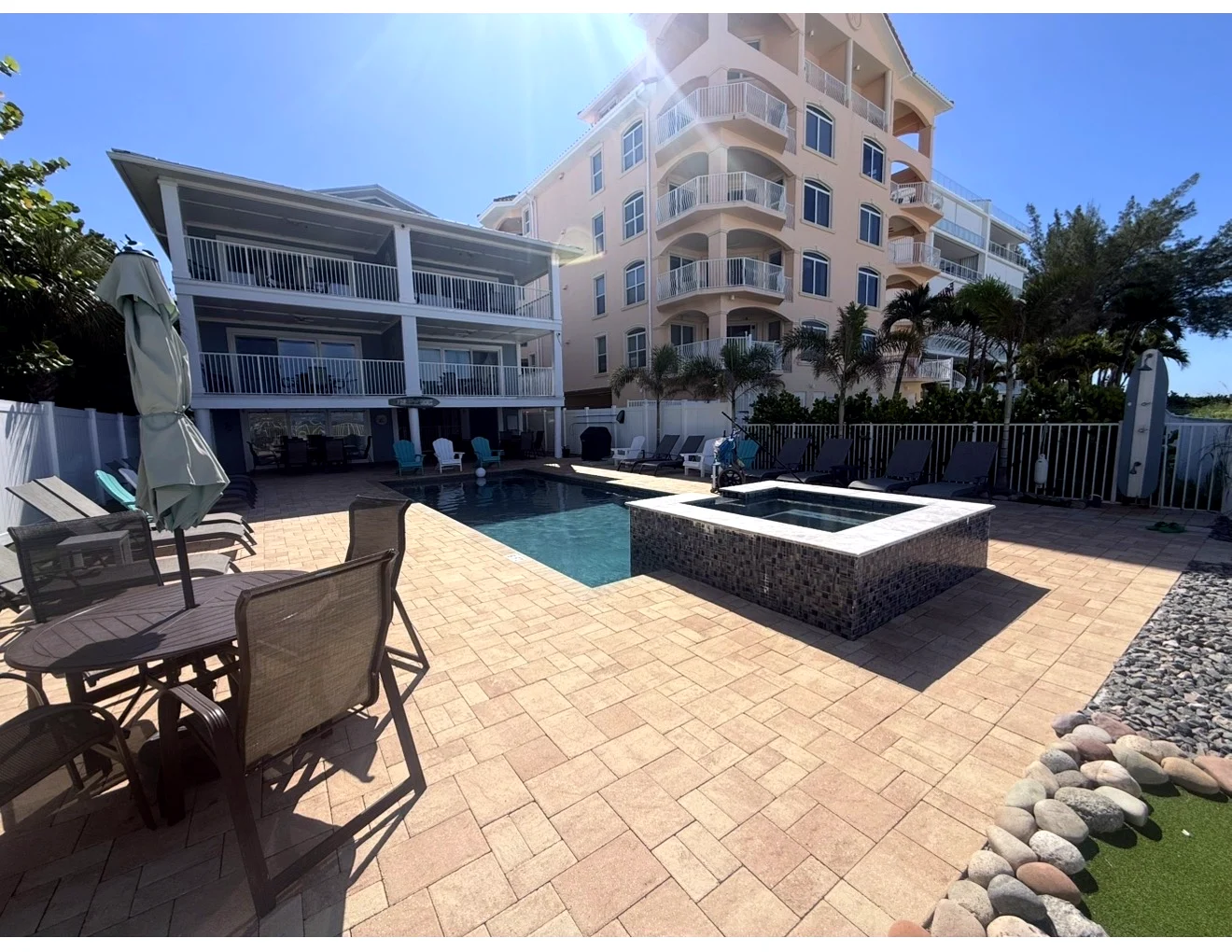 Condominium community pool and spa professionally maintained in Pinellas County Florida
